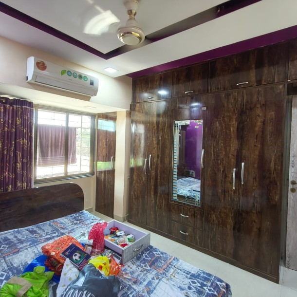 Modern 2BHK Flat at Paras Residency, Kandivali West Mumbai | Fully Furnished, Parking Included-2