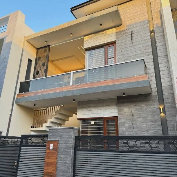 Luxury 4BHK Duplex in Channi Himmat, Jammu | 5.5 Marla | ₹1.65 Cr Negotiable-1