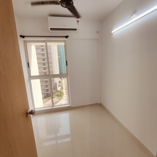 It's a 3BHK Apartment Available For Rent.!-1