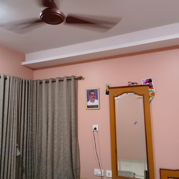 Rent a Comfortable 1BHK Semi-Furnished Flat in Prayag Heights-1