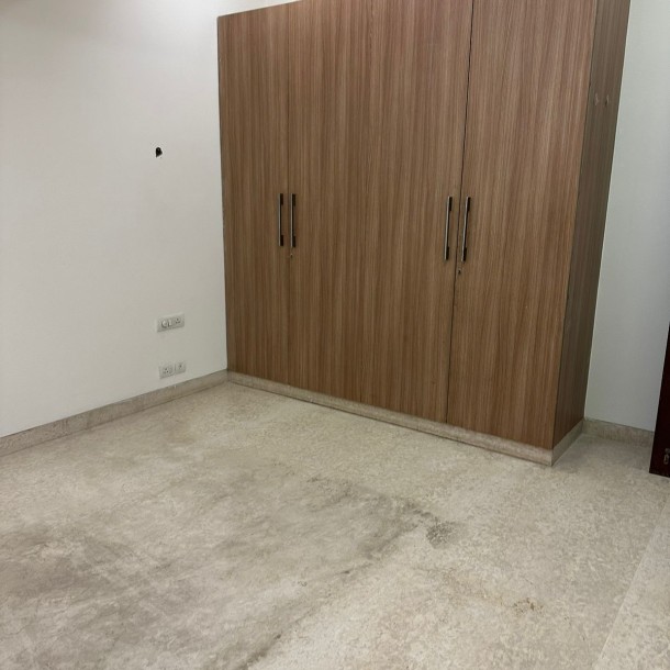 3 BHK Independent 1st  Floor for Rent in DLF Phase 4 Gurugram.-1