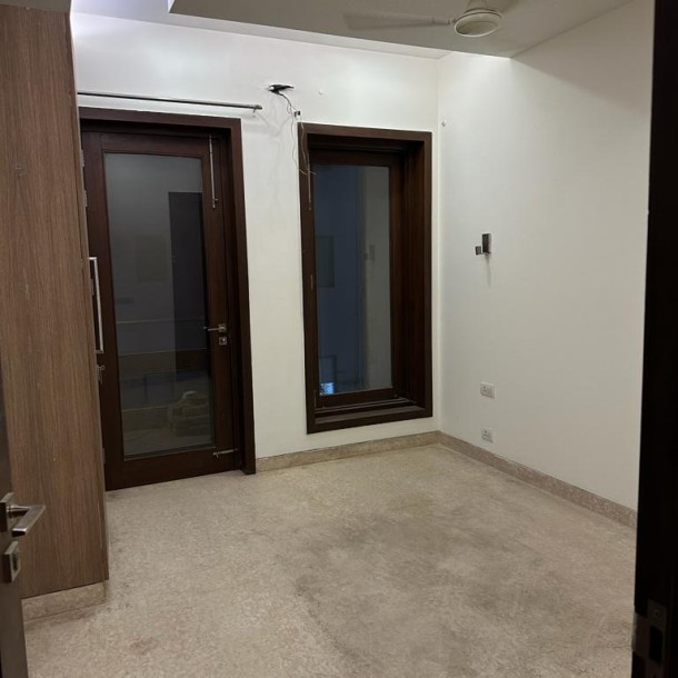 3 BHK Independent 1st  Floor for Rent in DLF Phase 4 Gurugram.-6