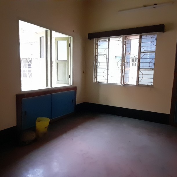 RG-AD-215 : Unfurnished House at Baguihati Jora Mandir, Kolkata for Sale. Contact +91 98300 42930-6