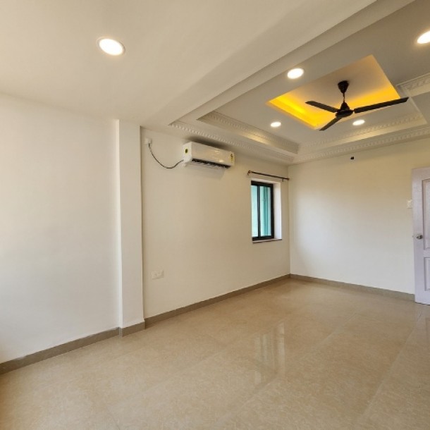 2 Bhk 110sqmt Semi-furnished flat for Sale in Porvorim, North-Goa.(99L)-9