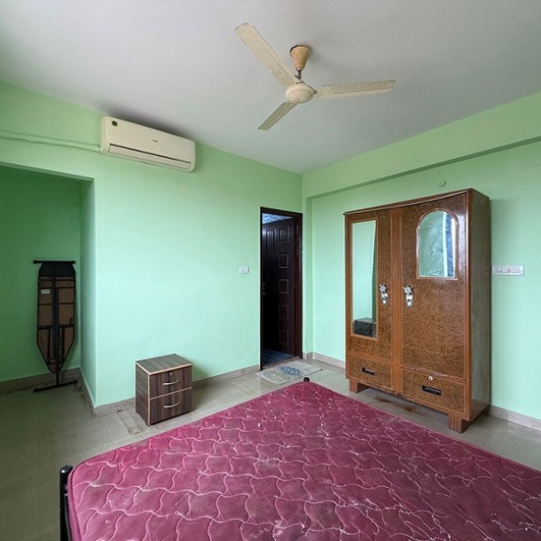 2 Bhk 99sqmt Furnished flat with open terrace for Sale in Porvorim, North-Goa.(65L)-9