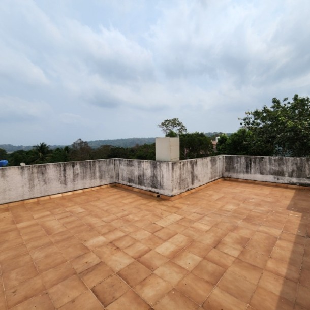 3 Bhk Row Villa, 237sqmt Brand new for Sale in Socorro-Porvorim, North-Goa. (1.90Cr)-14