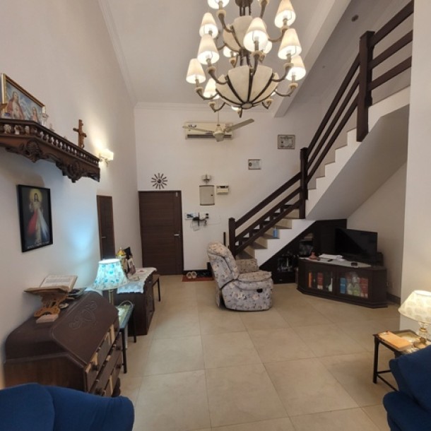 3 Bhk Penthouse 128sqmt furnished for Sale in Porvorim, North-Goa.(1.45Cr)-1