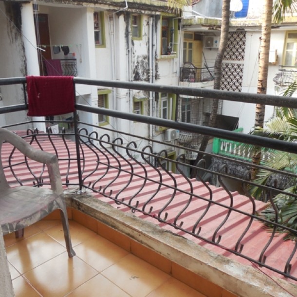 1 Bhk 65sqmt furnished flat for Sale in Candolim, North-Goa.(40L)-2