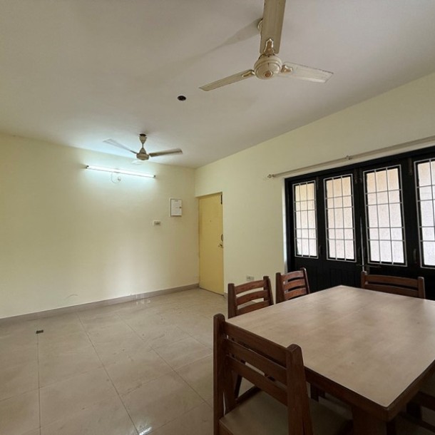 2 Bhk 76Sq.mts flat Unfurnished for Sale in Corlim-Old-Goa.(50L)-3