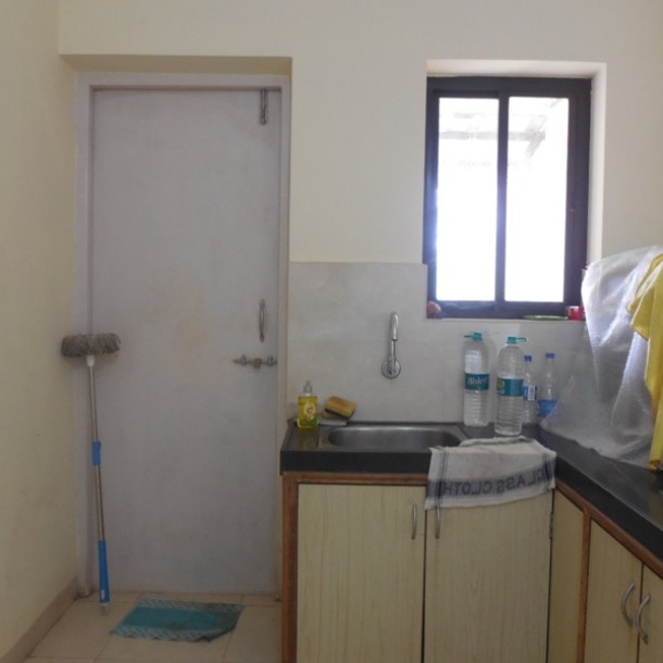 2 Bhk 84sqmt flat Unfurnished for Rent in Verla-Mapusa, North-Goa. (16k)-4