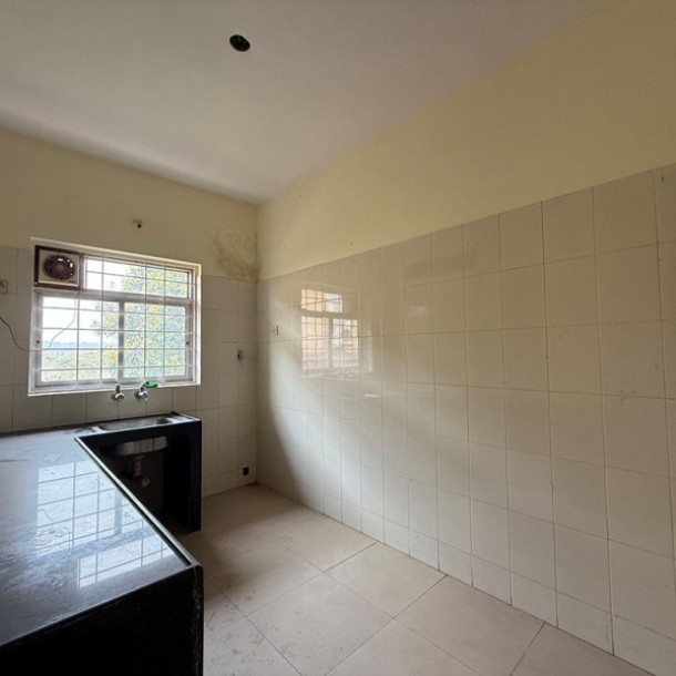 2 Bhk 76Sq.mts flat Unfurnished for Sale in Corlim-Old-Goa.(50L)-5