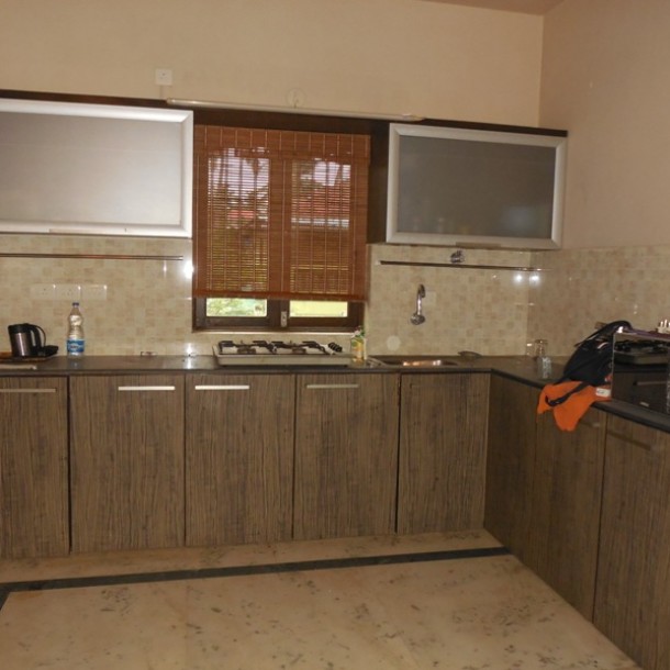 2 Bhk 110sqmt flat furnished for Rent in Caranzalem, North-Goa.(60k)-5