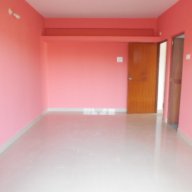 2 Bhk 189sqmt flat with open terrace for Sale in Porvorim, North-Goa. (88L)-5