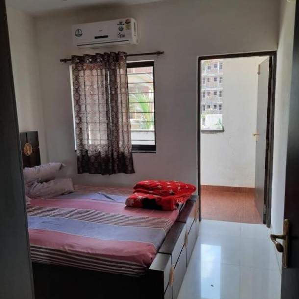 2 Bhk 125sqmt flat with terrace for Sale in Candolim, North-Goa.(1.40Cr)-6