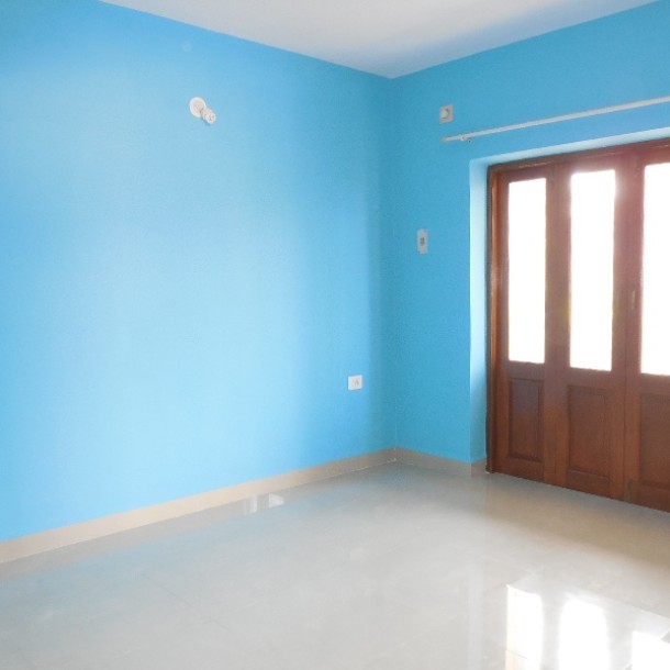 2 Bhk 189sqmt flat with open terrace for Sale in Porvorim, North-Goa. (88L)-7