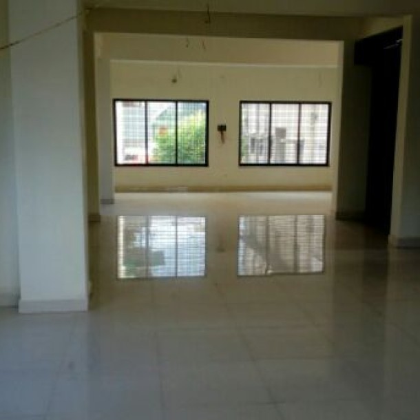 3BHK Semi Furnished Flat At Nagpur-0