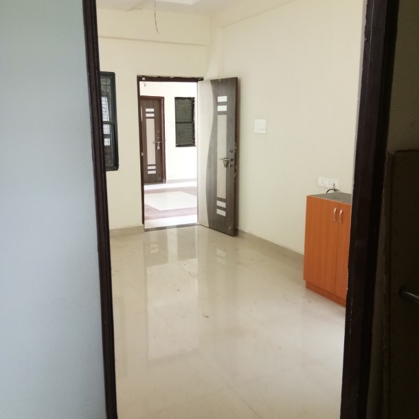 3BHK Semi Furnished Flat At Nagpur-0