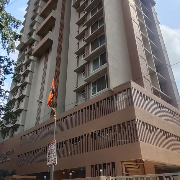 Luxurious 2BHK for Sale at Saffron Heights, Andheri West | Sea & City Views, 15+ Amenities-5