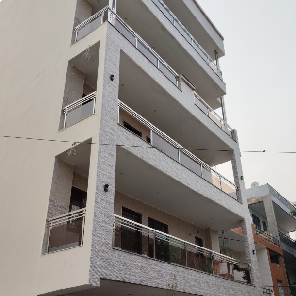 3BHK Builder Floor for Sale in Sector 28 Faridabad - Your Dream Home Awaits-1