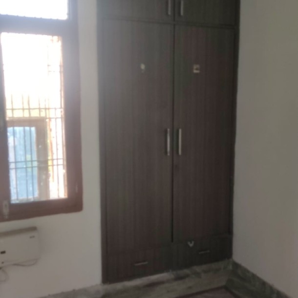 Find Your Ideal Home: 2 BHK Flat for Rent in Lucknow - Comfort and Convenience Await!-2