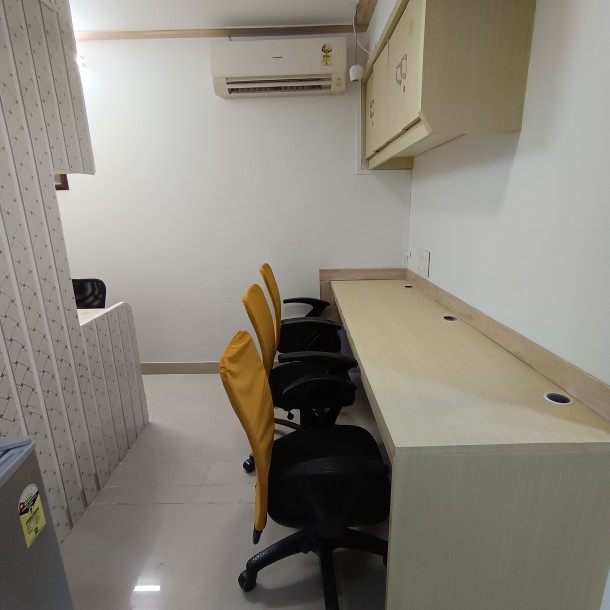 Modern Office for Rent: 1550 sq.ft., Vile Parle East, M.G. Road - Internet, Cabins, Conference Room-37