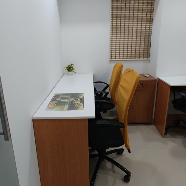 Modern Office for Rent: 1550 sq.ft., Vile Parle East, M.G. Road - Internet, Cabins, Conference Room-30