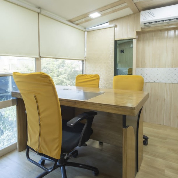 Modern Office for Rent: 1550 sq.ft., Vile Parle East, M.G. Road - Internet, Cabins, Conference Room-15