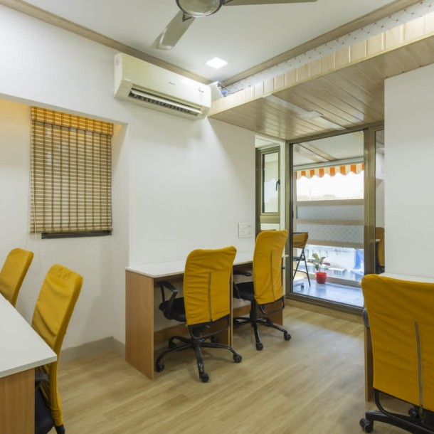 Modern Office for Rent: 1550 sq.ft., Vile Parle East, M.G. Road - Internet, Cabins, Conference Room-11