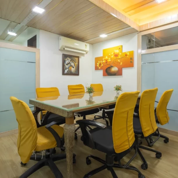 Fully Furnished Vastu-Compliant Office on Rent in M.G. Road, Vile Parle (E), Mumbai - 1550 sq. ft.-16