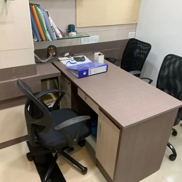 Fully Furnished Vastu-Compliant Office on Rent in M.G. Road, Vile Parle (E), Mumbai - 1550 sq. ft.-7