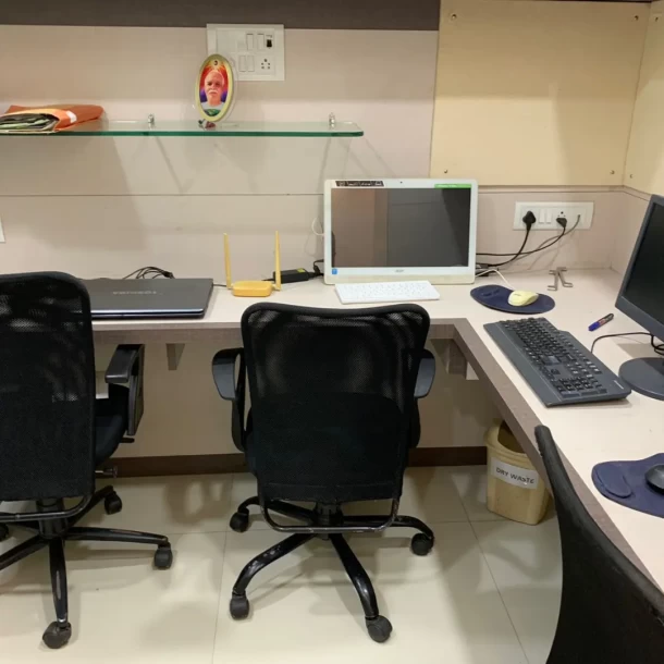 Fully Furnished Vastu-Compliant Office on Rent in M.G. Road, Vile Parle (E), Mumbai - 1550 sq. ft.-8