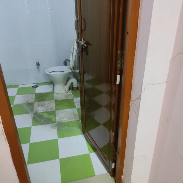 Rent pe 2 room Dena hai paterkarpuram-0