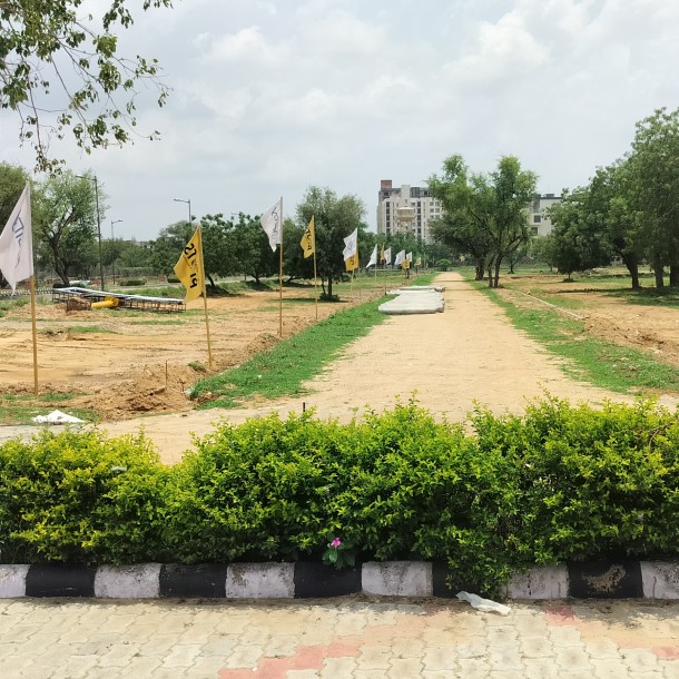 Prime 900 Sq Ft Open Plot for Sale in Jaipur - Your Ideal Investment Opportunity-11