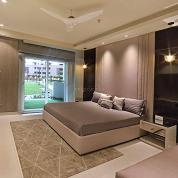 PARX LAUREATE , SECTOR 108 NOIDA EXPRESSWAY ,-24