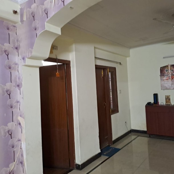 Explore Affordable 2BHK Flats for Sale in Gomti Nagar, Lucknow - Prime Realty Options Await!-3