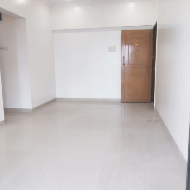 Rent a Comfortable 1BHK Semi-Furnished Flat in  Goregaon  east Raheja Heights-1