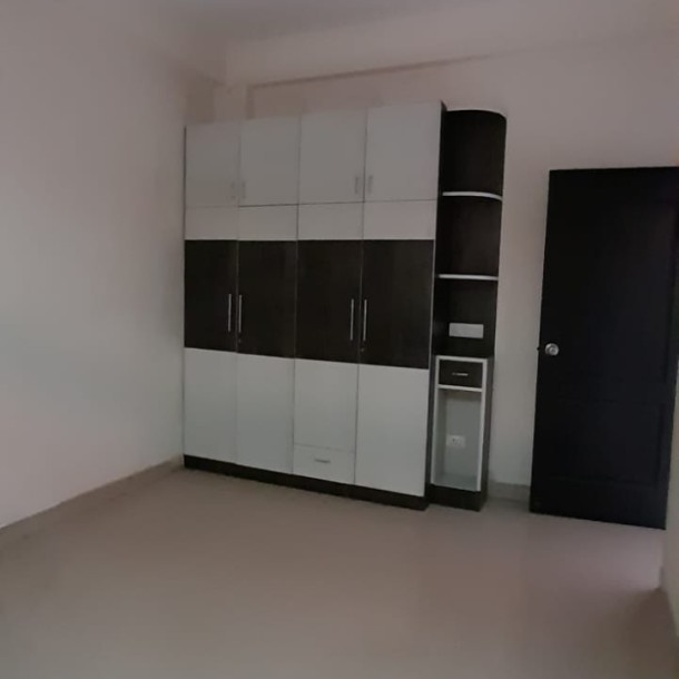 2 BHK SEMI FURNISHED FLAT ON RENT-7