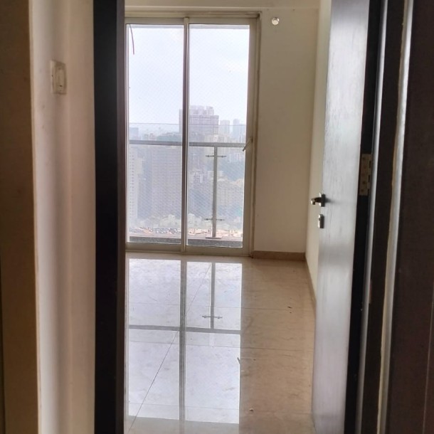 Rent a Comfortable 3BHK Semi-Furnished Flat in Goregaon east  JP Decks Blue-5