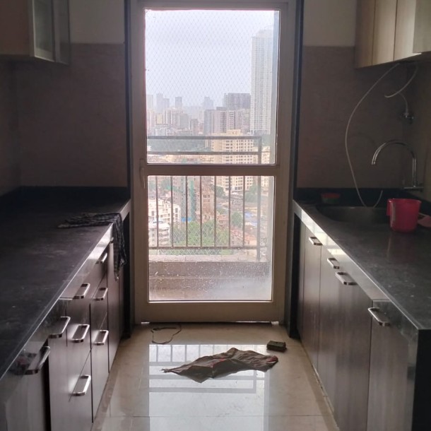 Rent a Comfortable 3BHK Semi-Furnished Flat in Goregaon east  JP Decks Blue-12