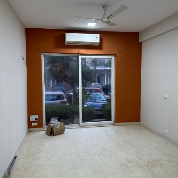 Rent a Stylish 2BHK Semi-Furnished Flat in Gurgaon - Prime Location-3