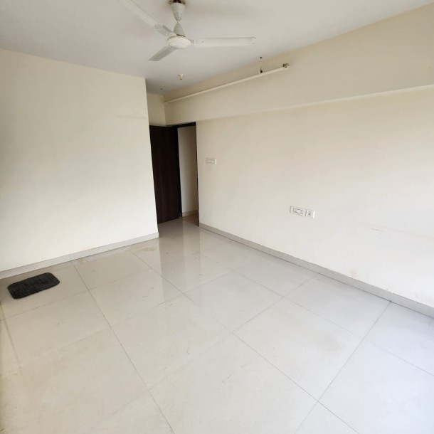 Rent a Comfortable 2BHK Semi-Furnished Flat in Shreedham Classic-2