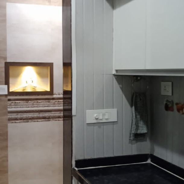 Rent a Comfortable 1BHK Semi-Furnished Flat in Raheja Height-13