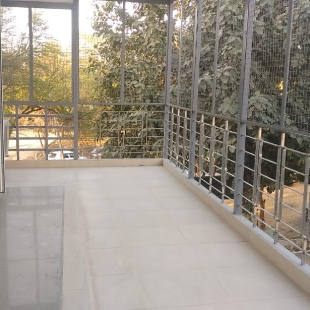 3 BHK Independent/Builder Floor for Rent in DLF Phase 4 Gurugram.-4