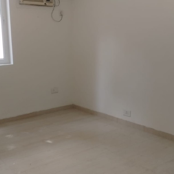 2 BHK Independent/Builder Floor for Rent in Sector 43, Gurugram.-2