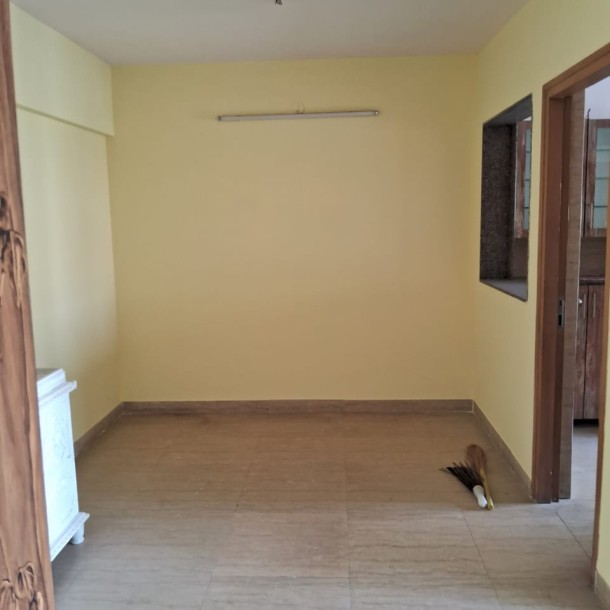 3BHK flat at Four Bungalows-3