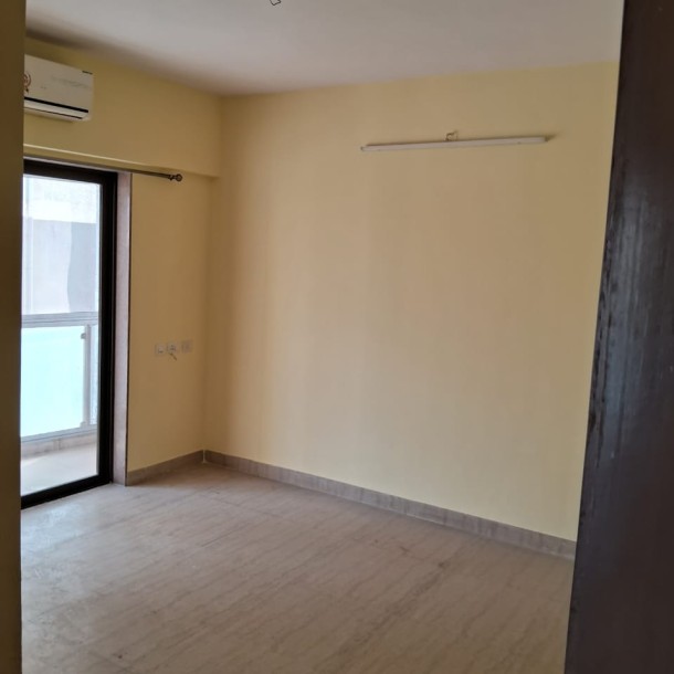 3BHK flat at Four Bungalows-14