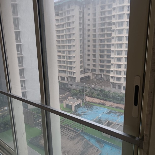 available 2 bhk flat on sale in new project ekta tripolis goregaon west-6
