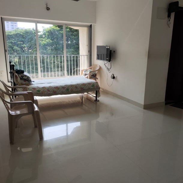 availabel 2 bhk flat in sale malad west arkade seren bulding-7