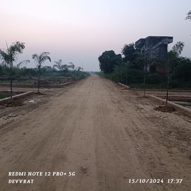 babatpur harahuaa rameshwaram road plot  location Buy plot on babatpur harahuwa road in varanasi  because it is in prime location with bank finance-3