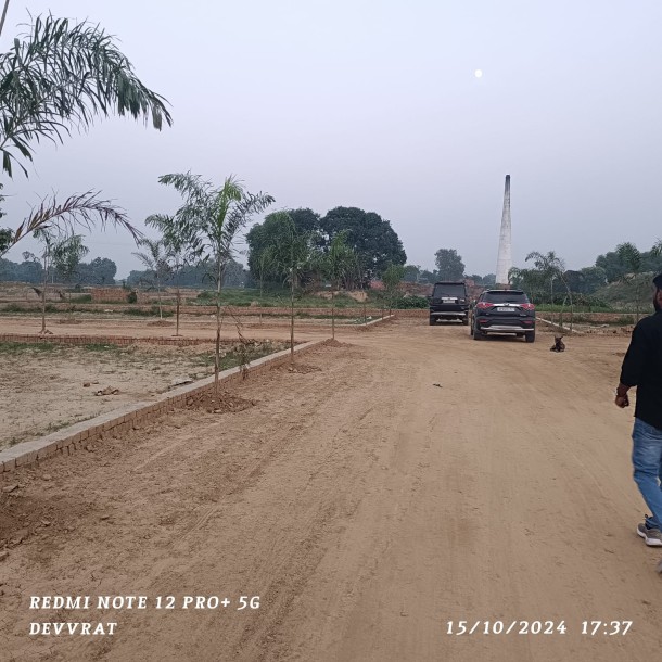 babatpur harahuaa rameshwaram road plot  location Buy plot on babatpur harahuwa road in varanasi  because it is in prime location with bank finance-4